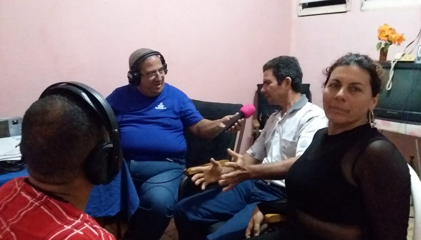Radio Rebelde en Villa Clara por aniversario 35 del Plan Turquino y Centenario de la Radio Cubana