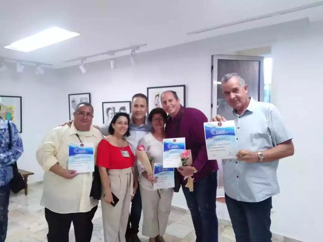 Radialistas villaclareños reciben Premios Caracol 2022
