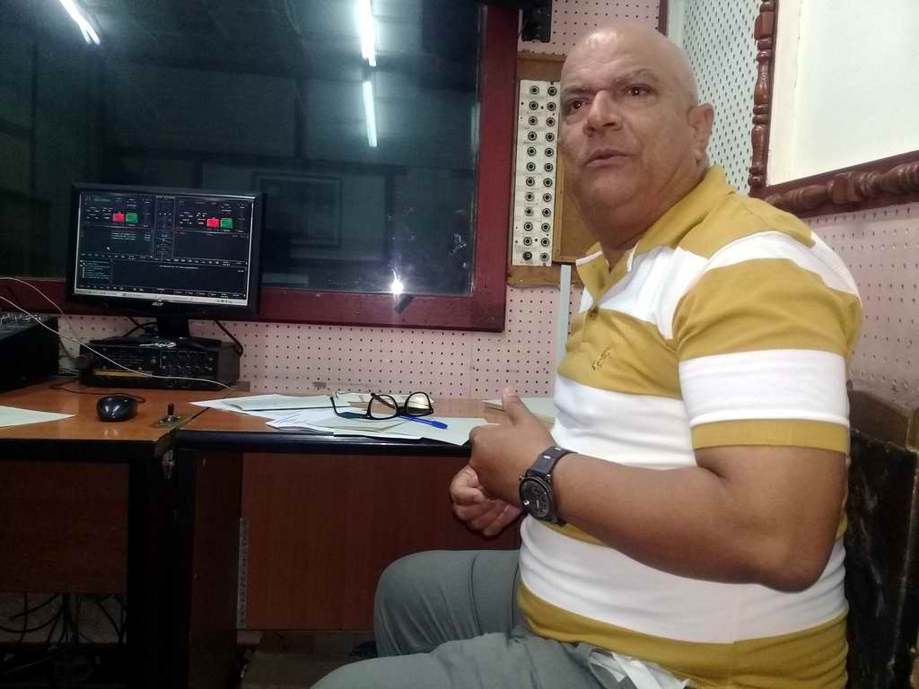 Entregar la vida a la radio