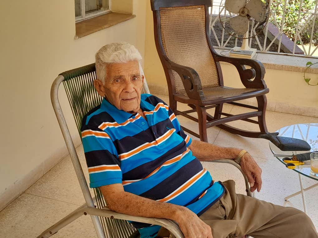 Fallece Ciro del Rio Guerra, fundador de Radio Rebelde en la Sierra Maestra