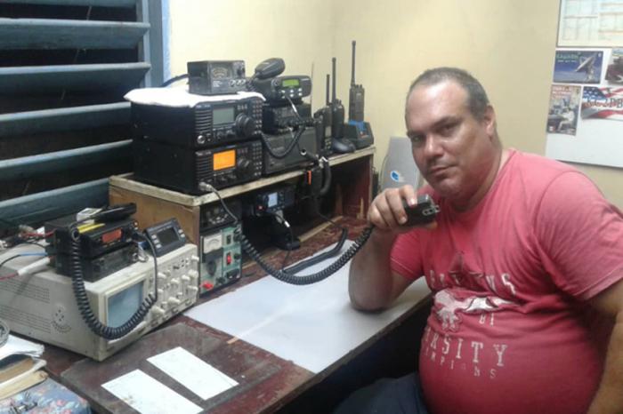 Alistan radioaficionados apoyo a las elecciones de diputados