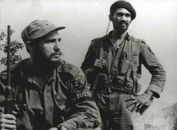 Homenaje al Comandante Juan Almeida en el aniversario 14 de su desaparición física