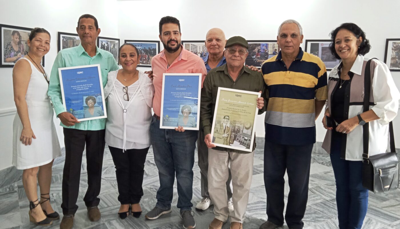 Entregan los premios de periodismo de la Delegación Ramal de la UPEC en la Radio Cubana