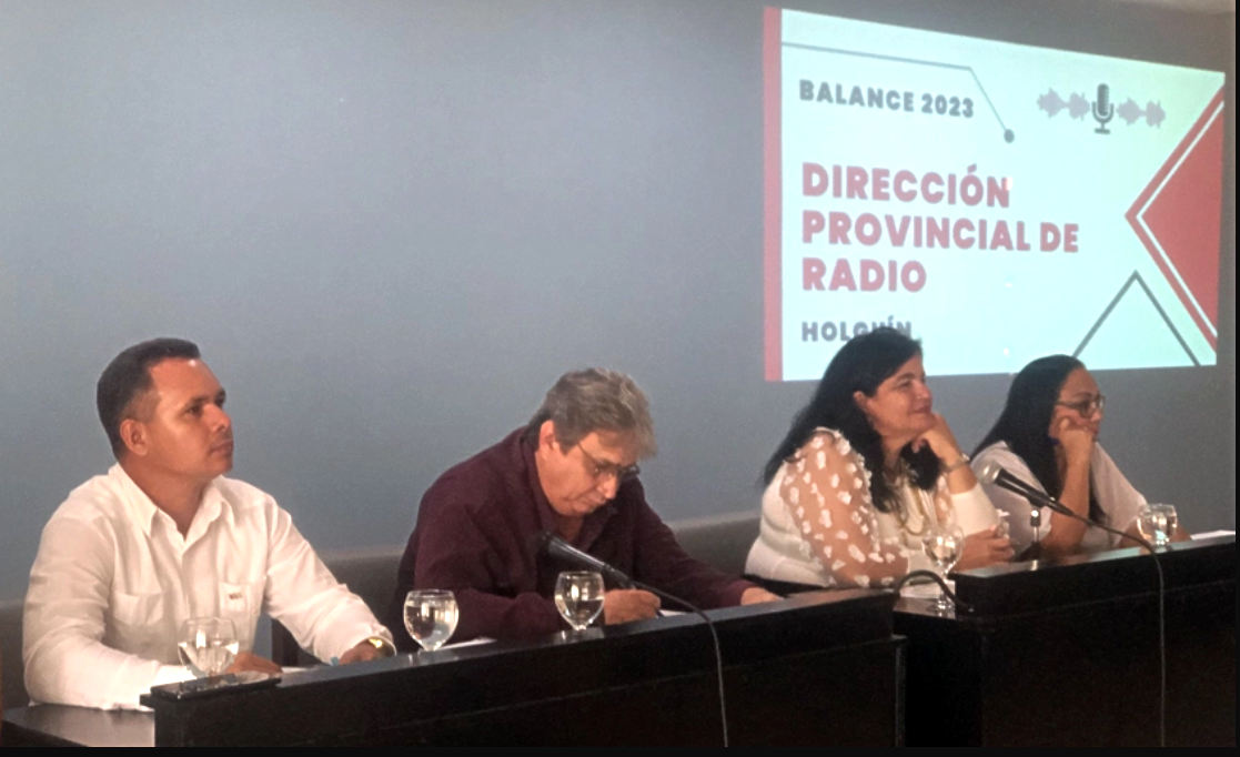 Debaten radialistas en Holguín sobre gestión en 2023