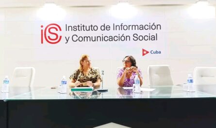 conferencia de prensa sobre la programación de la radio y la televisión que tendrá lugar durante este verano 2024