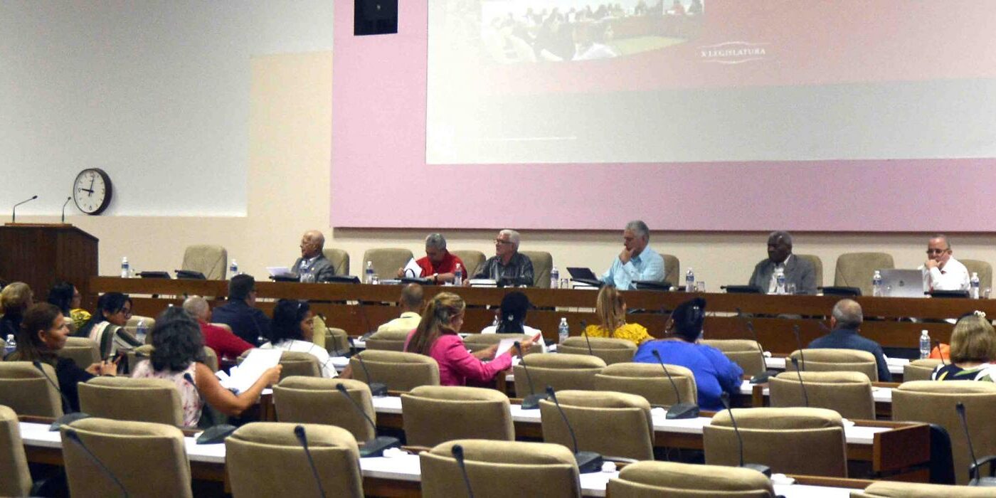 INICIARON REUNIONES DE LAS COMISIONES DE LA ASAMBLEA NACIONAL CON TEMAS DE IMPACTO PARA A POBLACIÓN