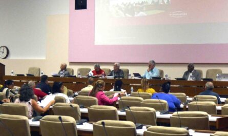 INICIARON REUNIONES DE LAS COMISIONES DE LA ASAMBLEA NACIONAL CON TEMAS DE IMPACTO PARA A POBLACIÓN