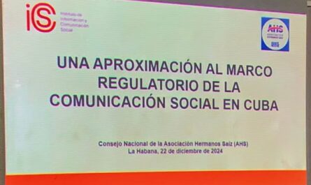 Jóvenes creadores intercambian sobre la Ley de Comunicación Social en Cuba