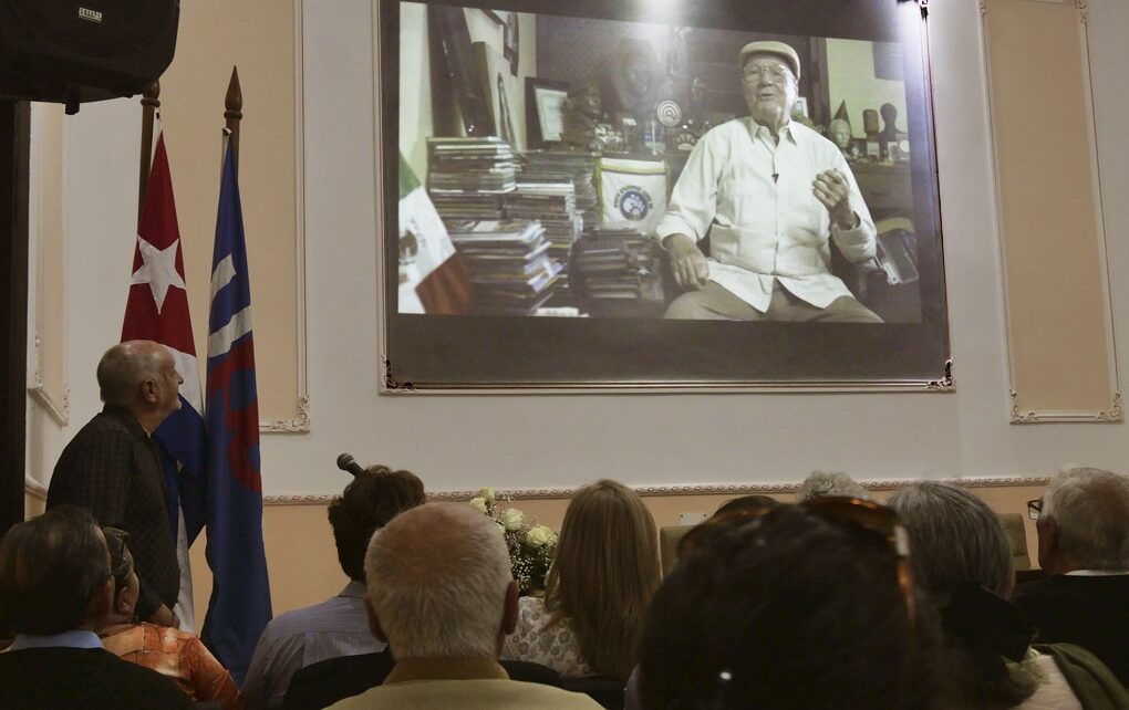 Homenaje póstumo a Pedro Martínez Pírez y su vida dedicada al periodismo radial