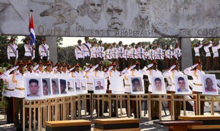 Cuba honra a combatientes caídos en cumplimiento de deber