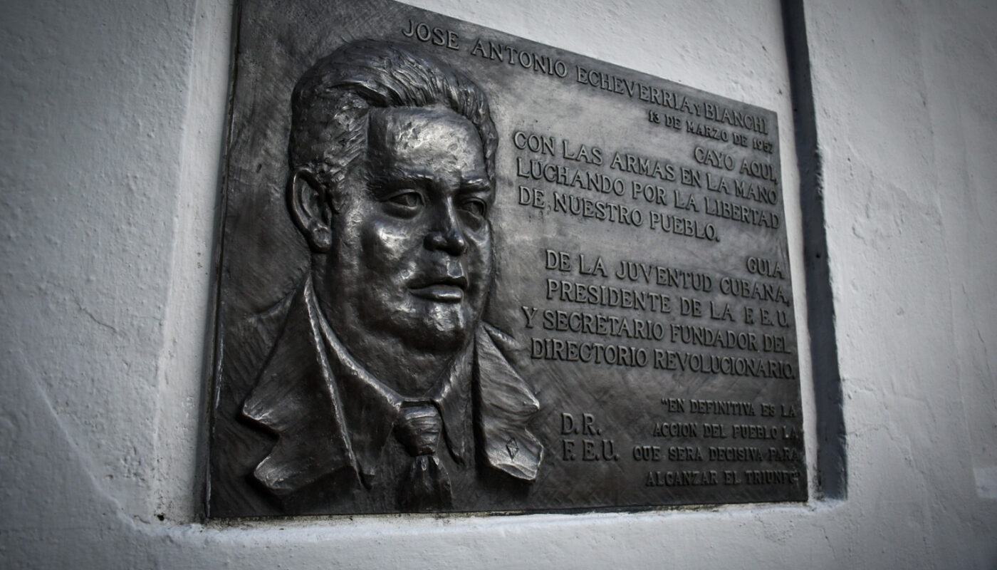 En las páginas gloriosas del 13 de marzo está la sangre de los universitarios que nos convoca hacia la visión del país, el pueblo y la revolución, afirmó a Radio Reloj, Ricardo Rodríguez, presidente de la Federación Estudiantil Universitaria (FEU)