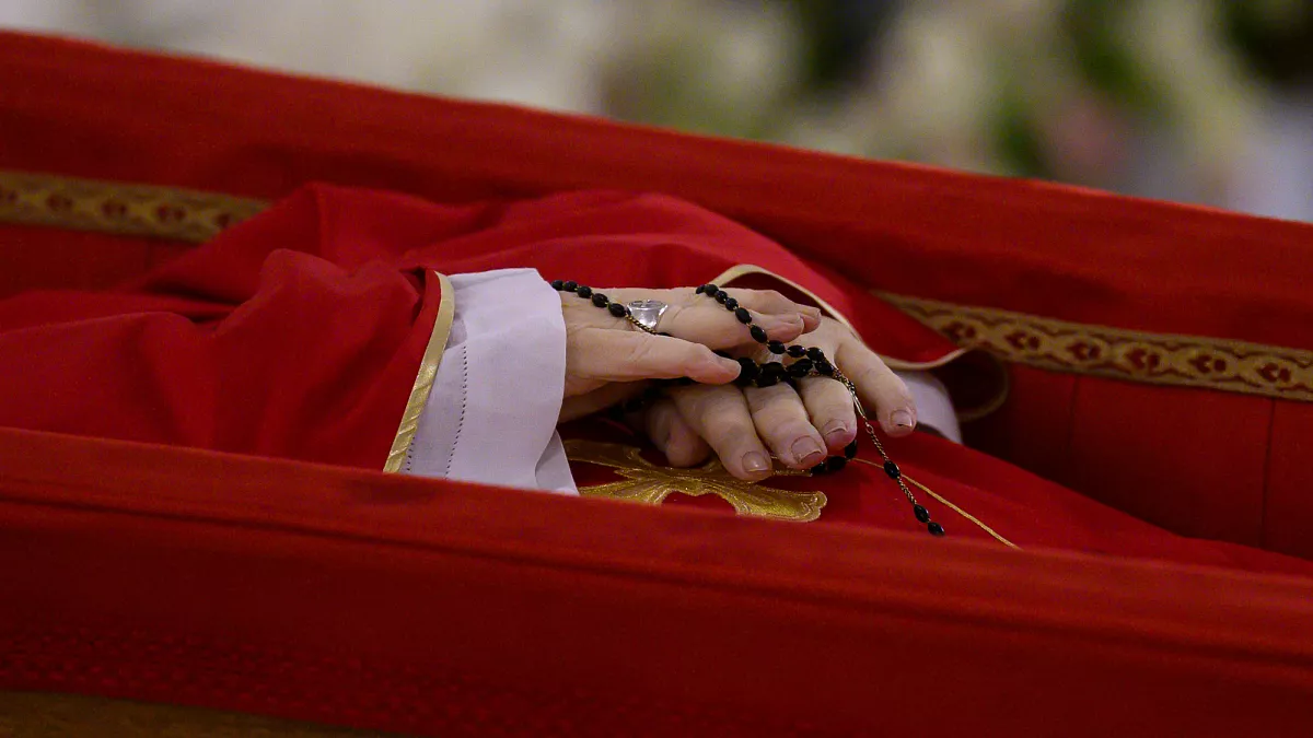 El féretro de Su Santidad Francisco será trasladado este miércoles a la Basílica de San Pedro