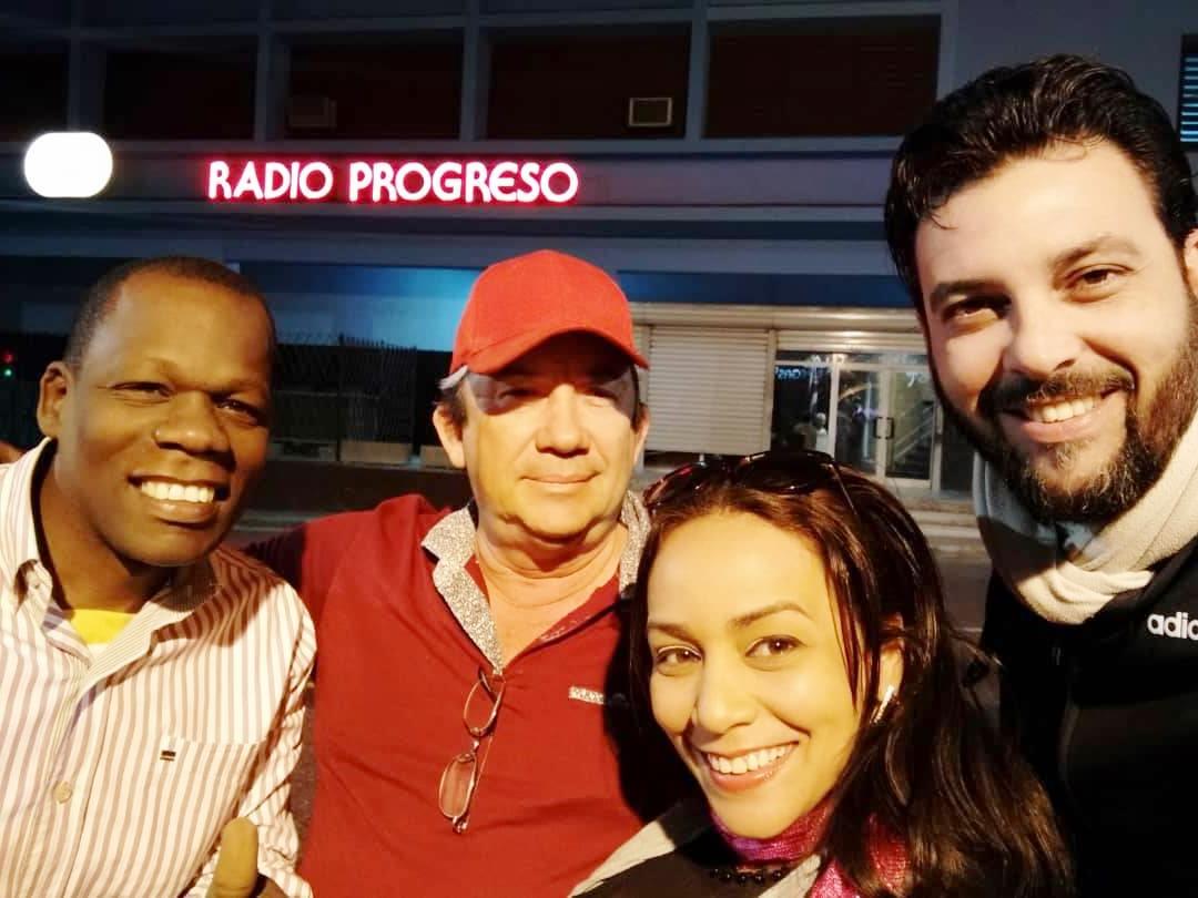 A primera hora: revista informativa de Radio Progreso