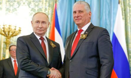 Putin y Díaz-Canel conversan en Moscú