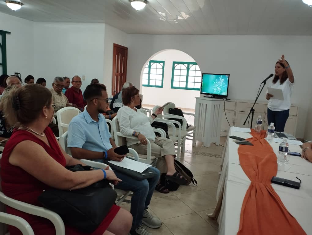 Desarrollan Taller sobre Resiliencia de los Medios de Comunicación (Fotos y video)