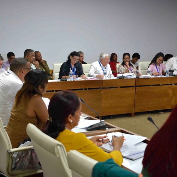 Comisiones parlamentarias debatirán desde hoy importantes temas de la agenda nacional