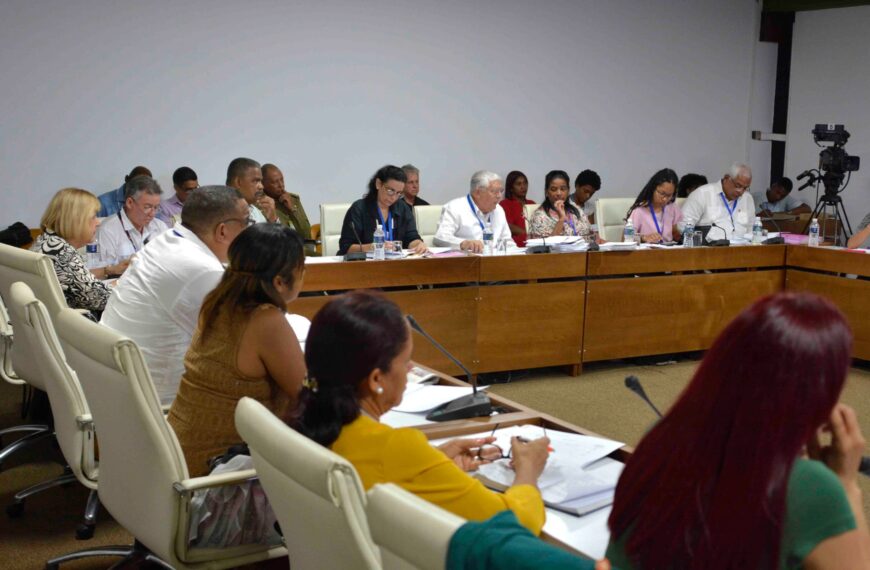 Comisiones parlamentarias debatirán desde hoy importantes temas de la agenda nacional