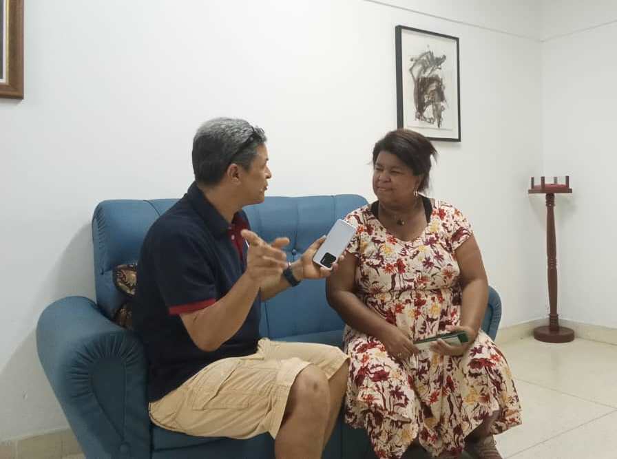 MARILYN GARBEY OQUENDO: Del teatro, la pasión y la radio