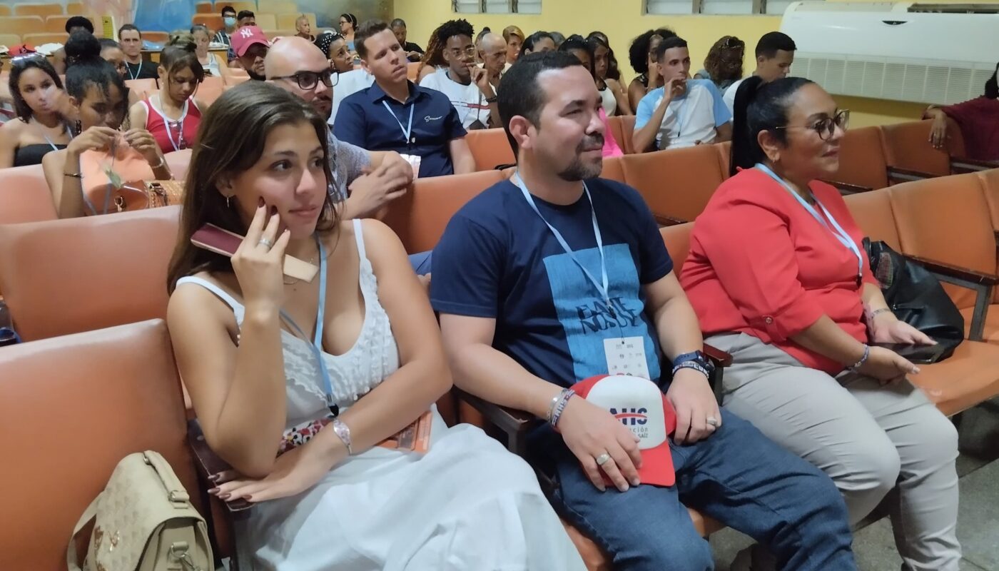 Evocan la vida y obra de Antonio Lloga Simón
