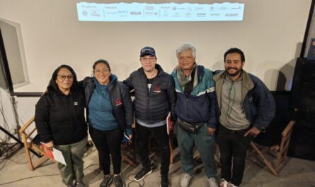La Directora Nacional de Radio Cubana, Yuzaima Cardona, visitó las instalaciones de RadioSur 106.4 FM y participó en una emisión especial del programa Comunidad Activa.