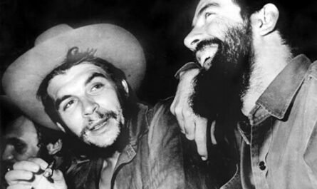Recuerdan histórico diálogo entre Camilo y Che por Radio Rebelde
