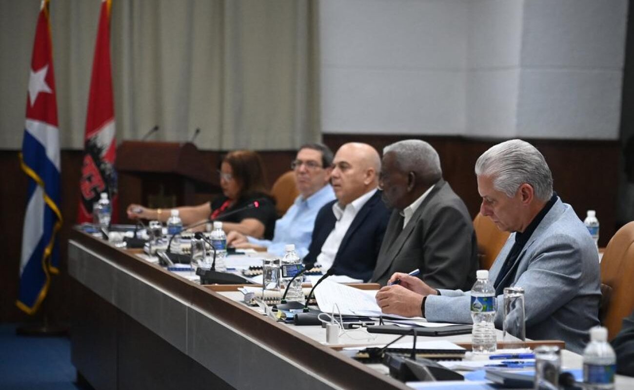 Comenzó el XI Pleno del Comité Central del Partido Comunista de Cuba