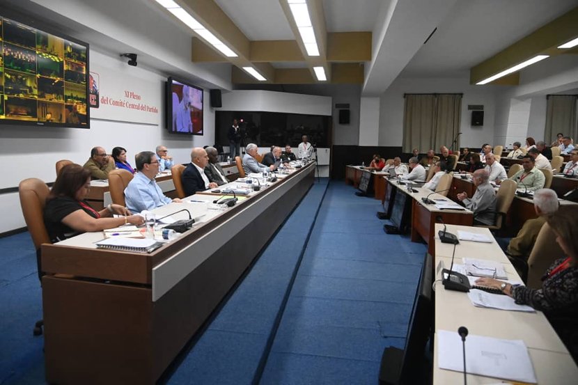 Acuerda XI Pleno del Comité Central posponer la realización del 9no. Congreso del Partido