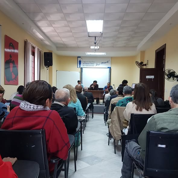 Al frente de esta importante cátedra estará la destacada periodista y ensayista cubana Katiuska Blanco Castiñeira, cuya extensa labor investigativa y obra literaria la han consagrado como una de las principales estudiosas de la vida y la trayectoria de Fidel Castro Ruz.