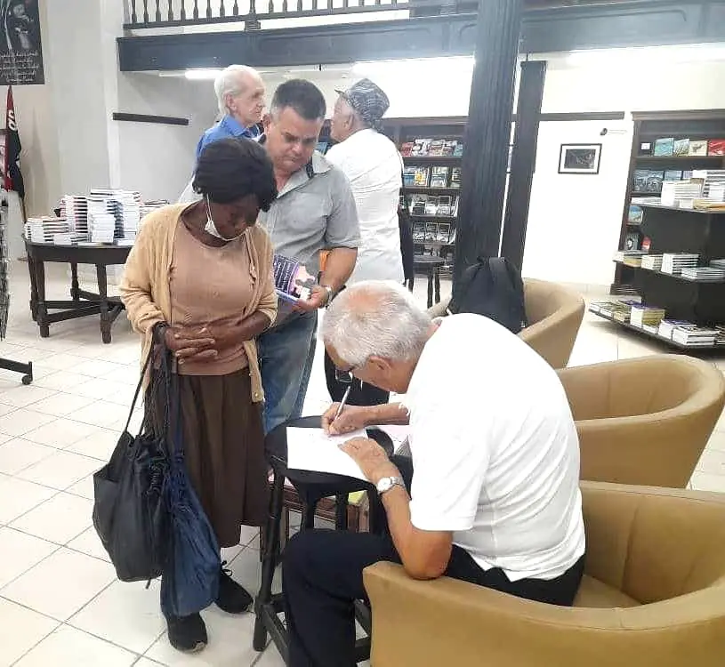 Diccionario de términos más utilizados en radio y televisión