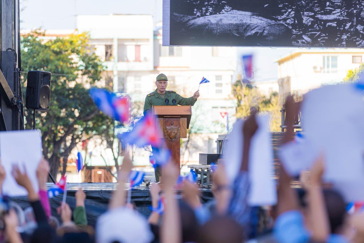 Reafirma Díaz-Canel defensa del socialismo ante amenazas imperiales
