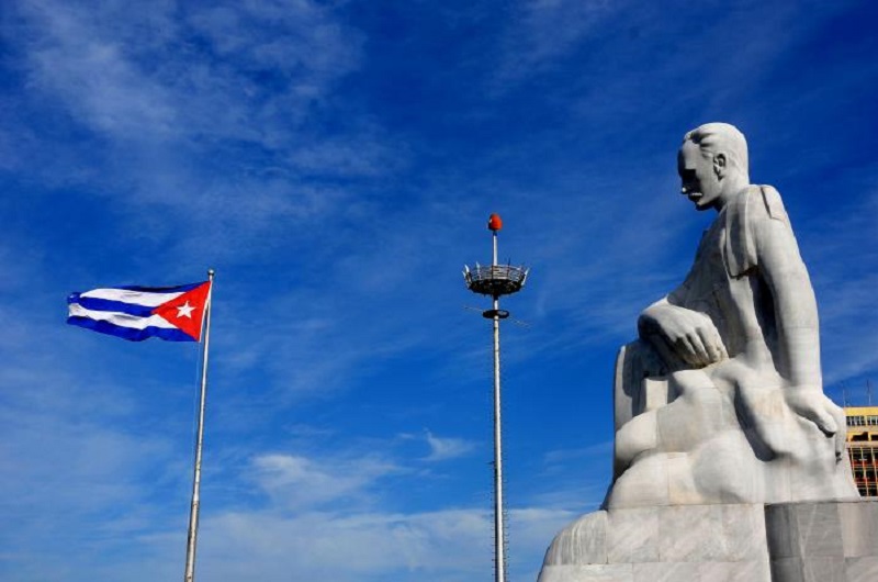 Cuba no amenaza, Cuba es constantemente amenazada