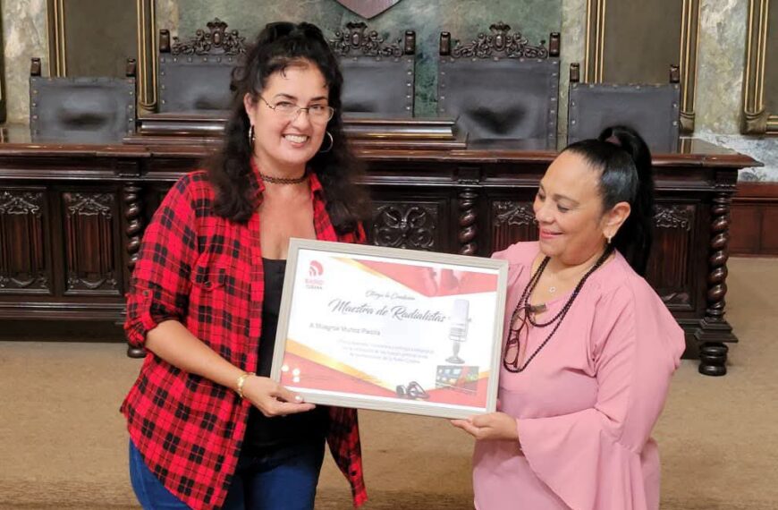Reconocen a Maestros Radialistas por sus valiosos aportes y enseñanzas